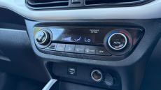 Hyundai i10 1.2 MPi Premium 5dr Auto Petrol Hatchback
